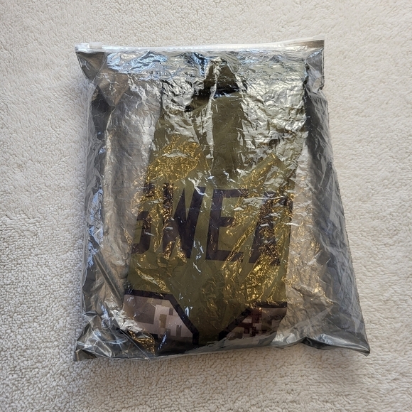 Washington Commanders Logo (Retired) Jersey Featuring Young #99 Size XXL - Picture 9 of 9